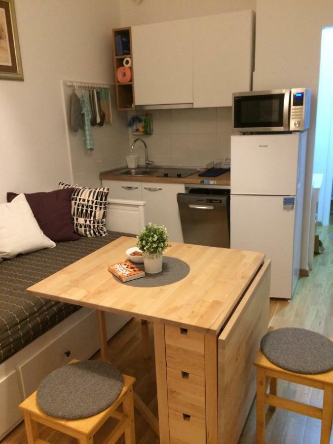 Very Close Studio Apartment 자그레브 외부 사진